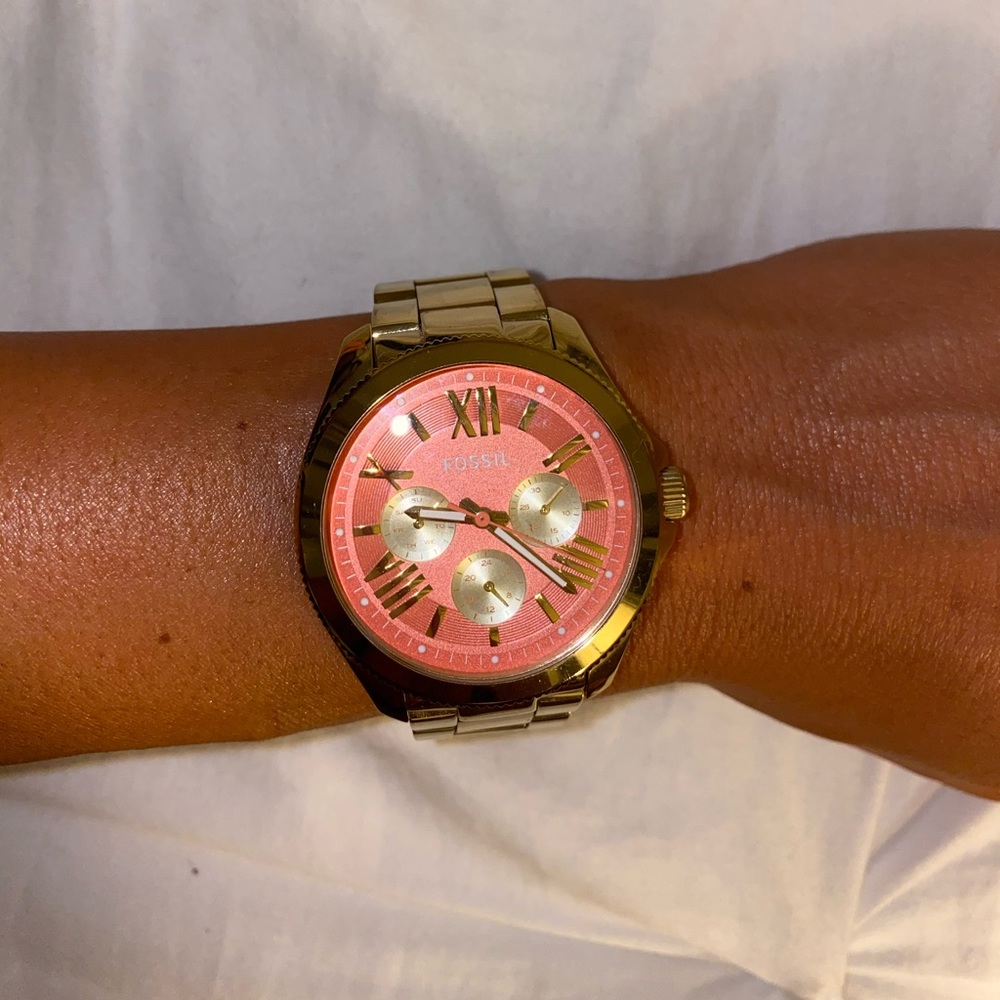 Fossil watch